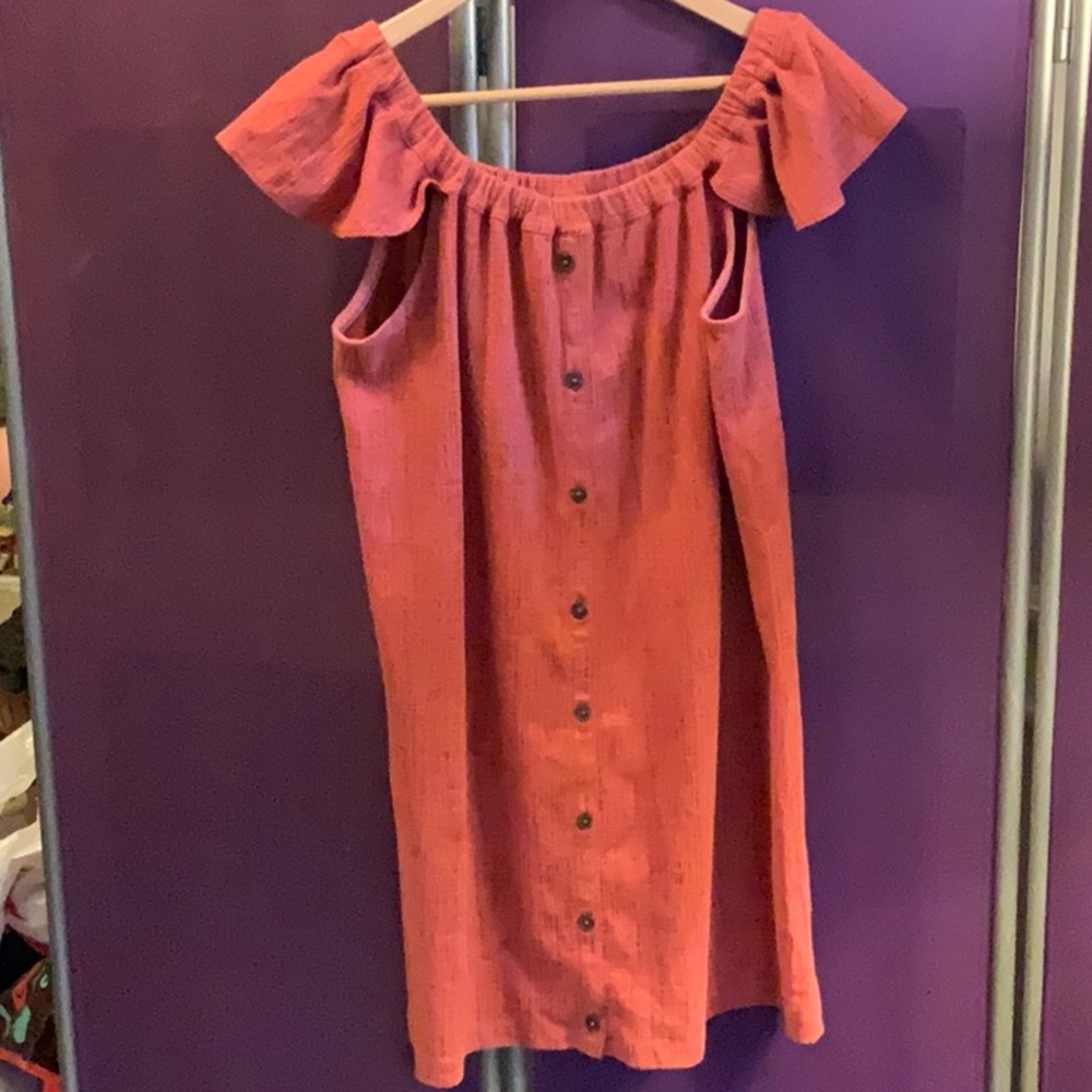 Cute off-the-shoulder Madewell Dress